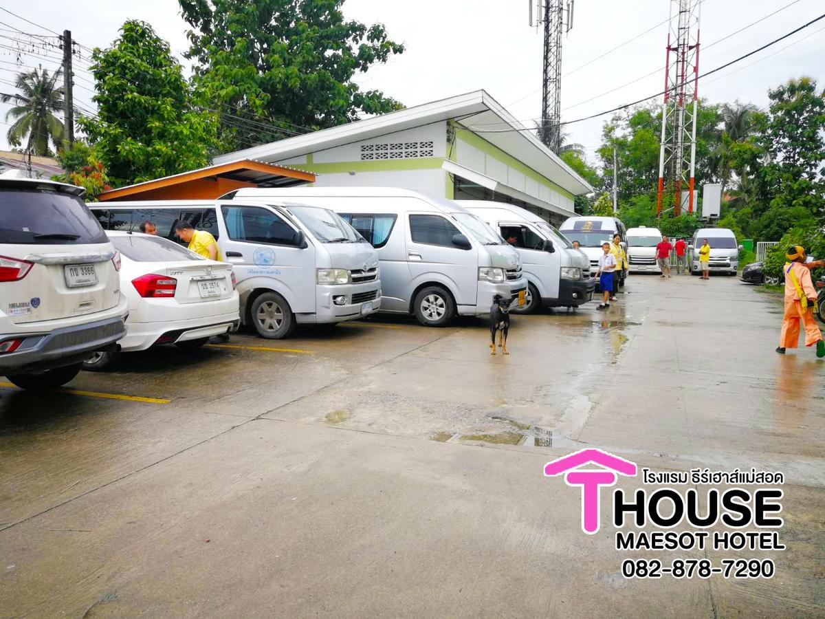 T. House Hotel Mae Sot Exterior photo